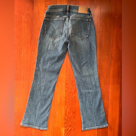 NWOT Madewell The Maternity Side-Panel Kick Out Crop Jeans in Arlen Wash - 25 - Picture 7 of 9